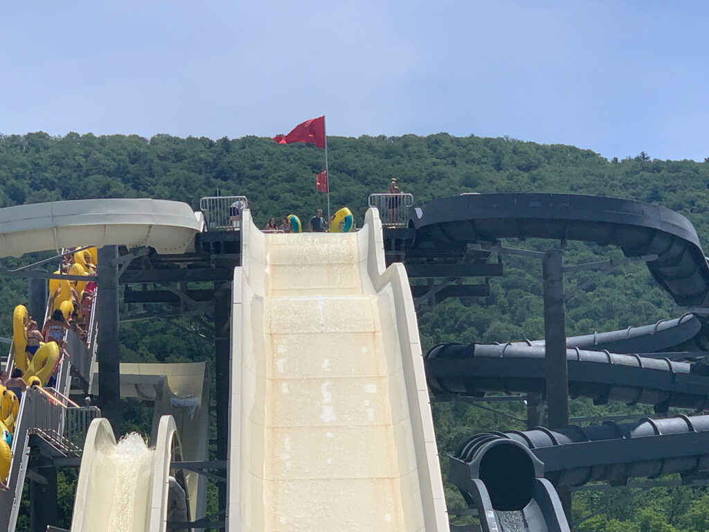 tall water slides at Laguna Splash at Delgrosso's Park