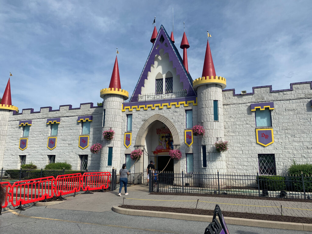 Castle-shaped entrance to Dutch Wonderland in Lancaster, PA